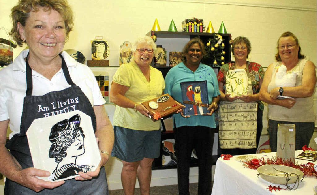 Jenny Shergold, Raye Batham, Hazel Nicholson, Wendy Beaver and Janice Sabur will be selling their handmade pieces at the Warwick Potters combined Christmas craft shop this month. Jenny Shergold, Raye Batham, Hazel Nicholson, Wendy Beaver and Janice Sabur will be selling their handmade pieces at the Warwick Potters combined Christmas craft shop this month.